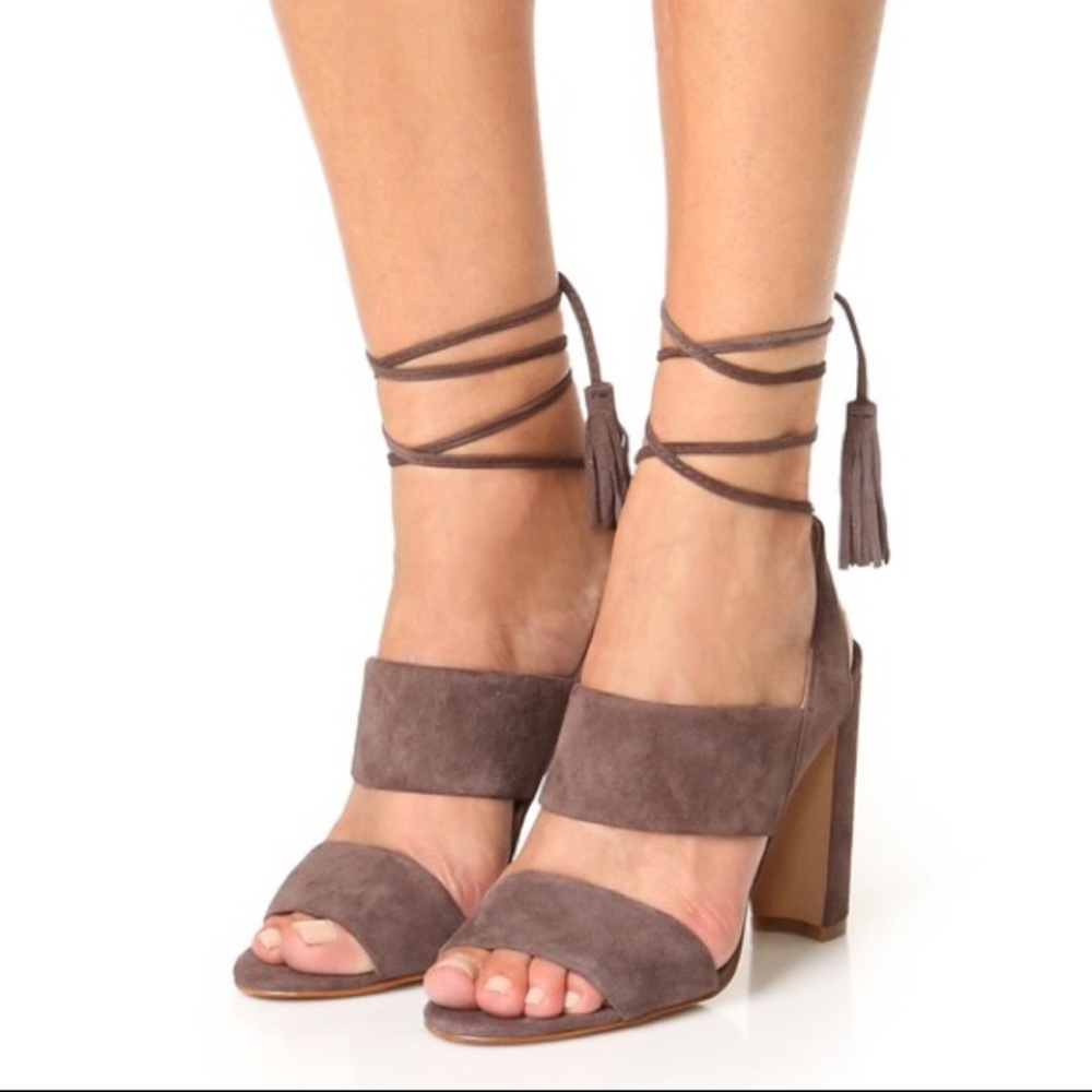 Madewell Octavia tassel heels